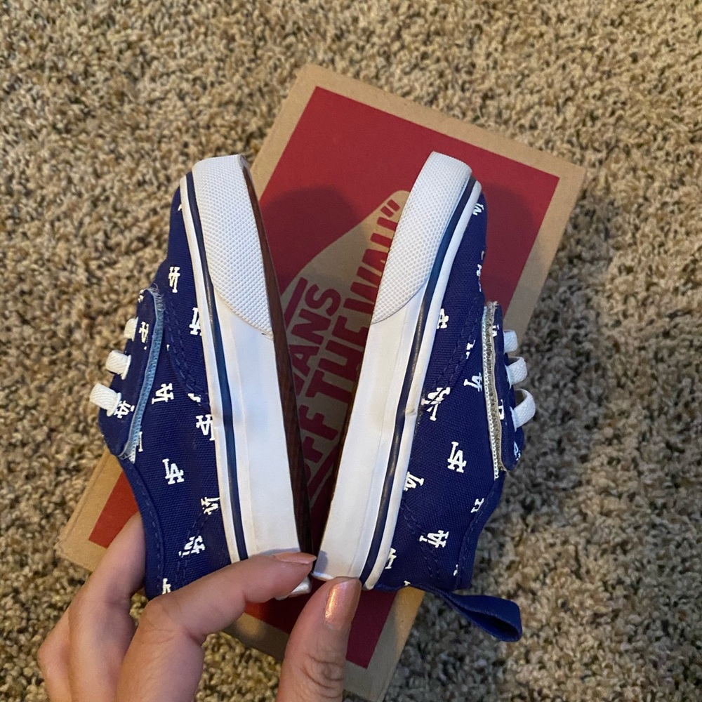 Infant Dodger Vans